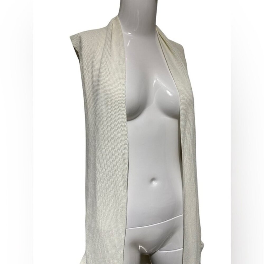 Aritzia Long white sweater vest xxs - Picture 3 of 5